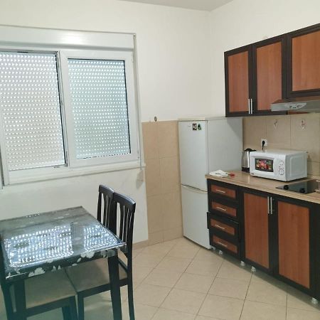 Montenegrin Beauty Star Apartamento Bar Exterior foto