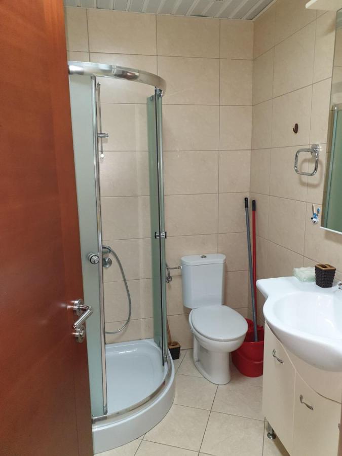 Montenegrin Beauty Star Apartamento Bar Exterior foto