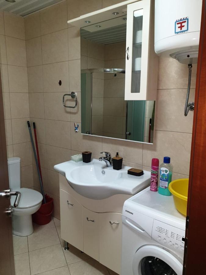 Montenegrin Beauty Star Apartamento Bar Exterior foto